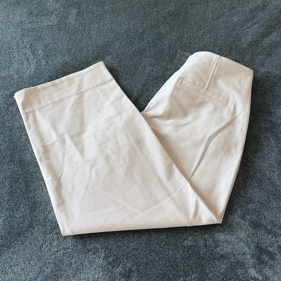 2023 Lululemon Cream Pants Size 10 - Picture 4 of 11